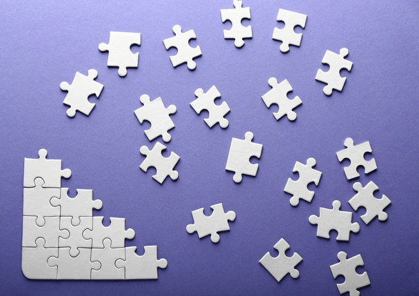 جذب مخاطب هدف: چکیده‌ای از تجربیات طلایی نی‌نی‌سایت در سال 1404