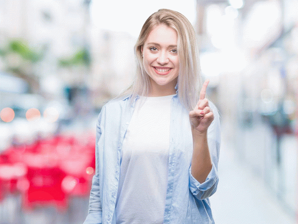 راهنمای جامع جذب مخاطب هدف: چکیده تجربیات نی‌نی‌سایت در سال 1404