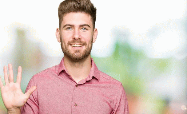 مسیر بلاگر شدن در یوتیوب: از صفر تا صد با چاشنی تجربیات نی‌نی‌سایت